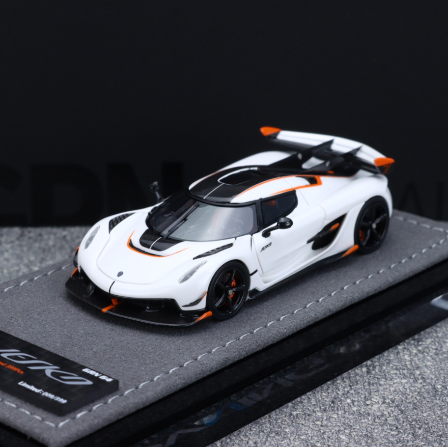 GRYNING 1/64 Scale Koenigsegg Jesko Attack Supercar White Resin