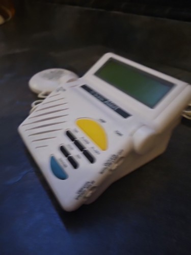 Sonic Alert Sonic BOOM SB-1000 Loud Alarm w/ Super Shaker Bed Vibrator- White - Picture 4 of 8