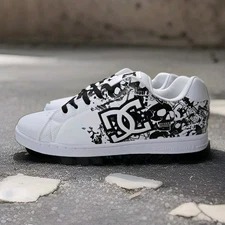 Men's Shoes DC Gaveler Casual Low Top Skate Shoes  - White/Black