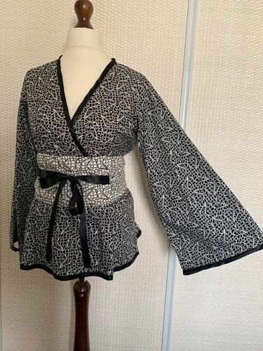 Kimono Wrap Blouse with Obi Belt - Black & Ivory Printed Cotton - UK12 BNWOT - Picture 4 of 9