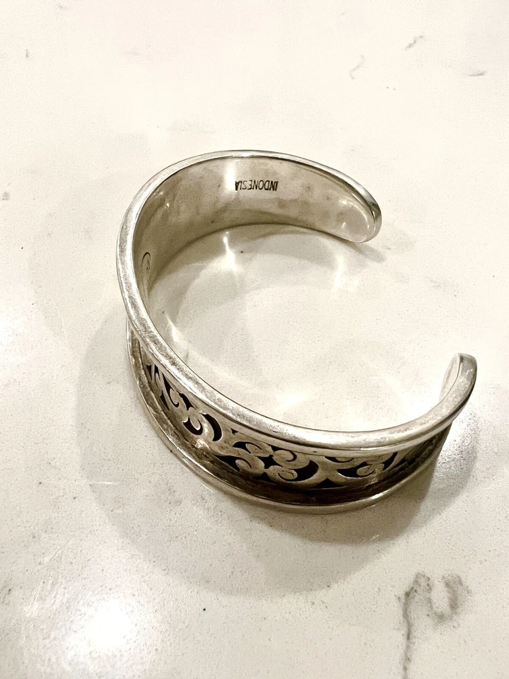 Brazalete de diseño hecho por Lois Hill 7 1/2 L pesado 41,8 gr Foto 2 de 4