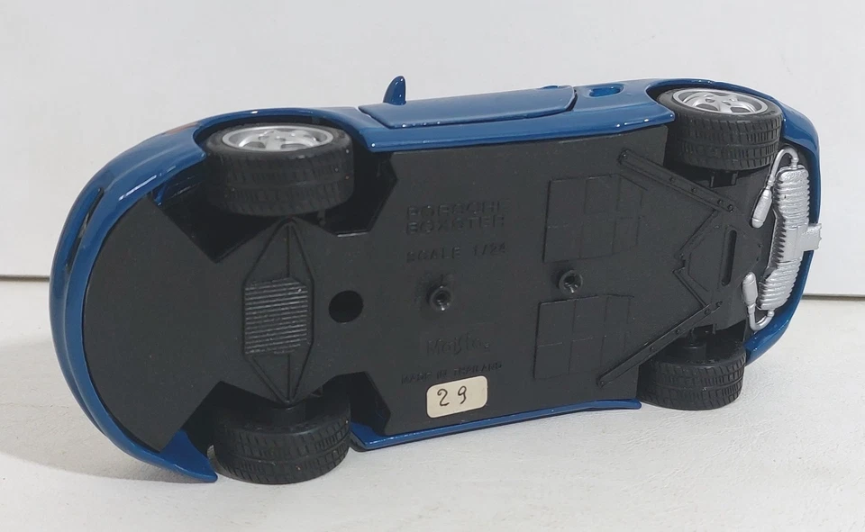 I125684 MAISTO 1/24 - Porsche Boxster - Immagine 2 di 4