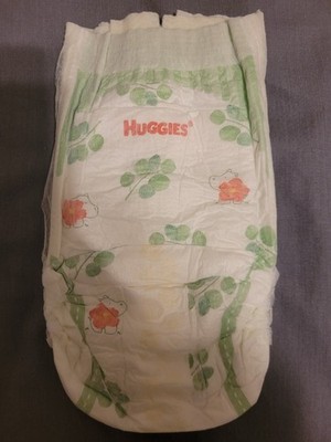 New Huggies Korea Naturemade Sample Pack of 4 - Unisex, Size 6 (14-19 KG)