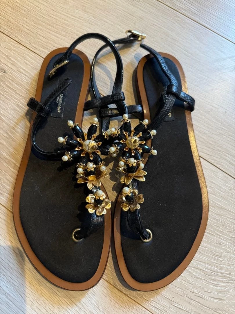 Dolce&Gabbana Flat Women display picture 1