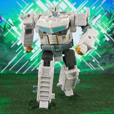 Nova Prime Transformers Legacy Evolution Class Leader Amazon Exclusive NISB 2023