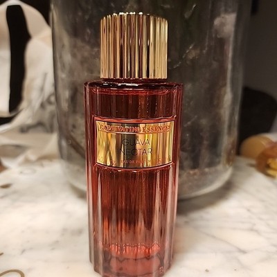 Captivating Essences Guava Nectar Eau De Parfum 4.2oz/125ml