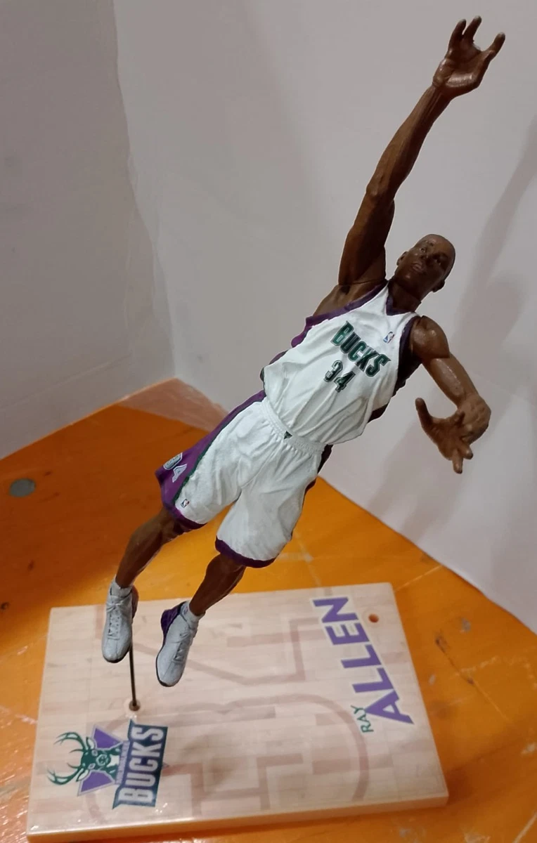 Action figure di sport McFarlane Toys, tema basket | Acquisti