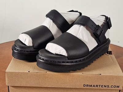 NEW Dr. Martens Voss Quad Black Hydro Leather Sandal Women's Size 9 Platform