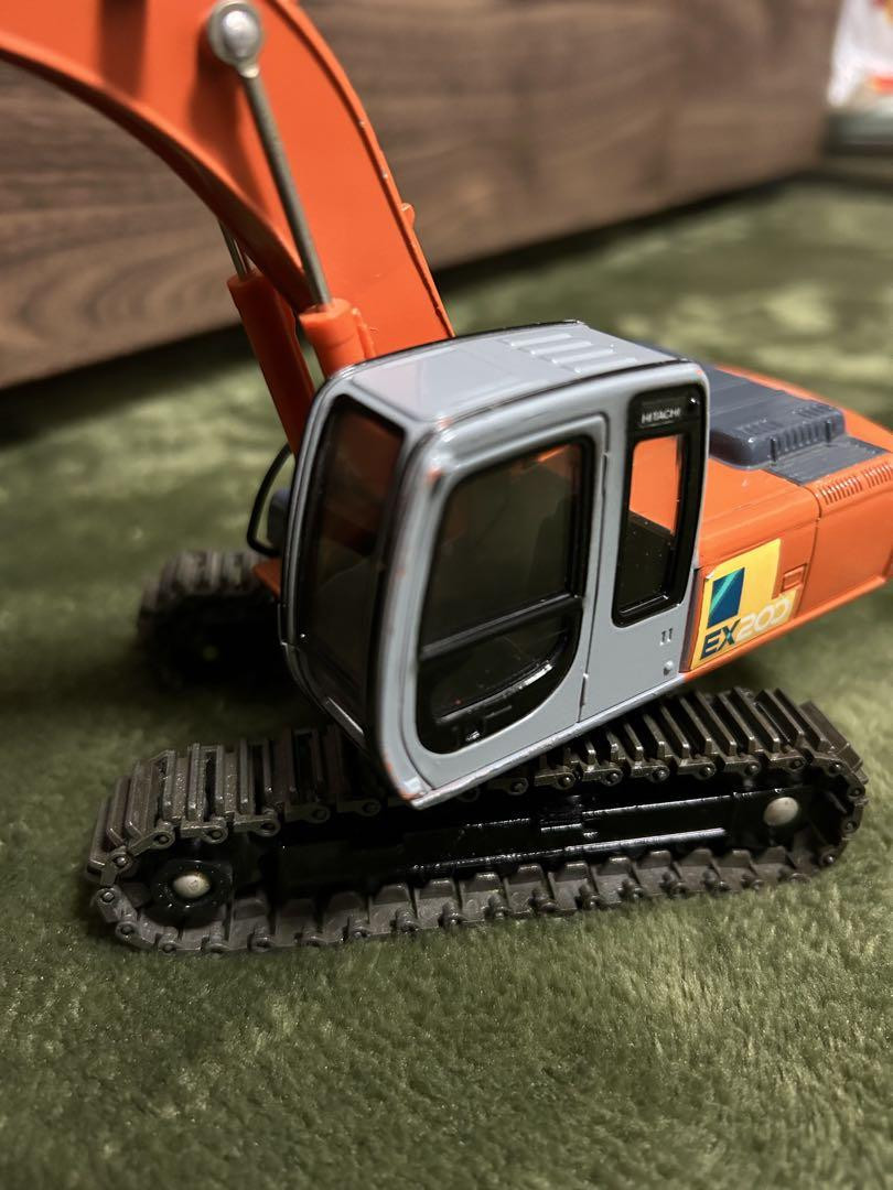 ミニカー HITACHI EX200 Hitachi EX200 Plastic Minicar Orange w/ Movable Arm Used