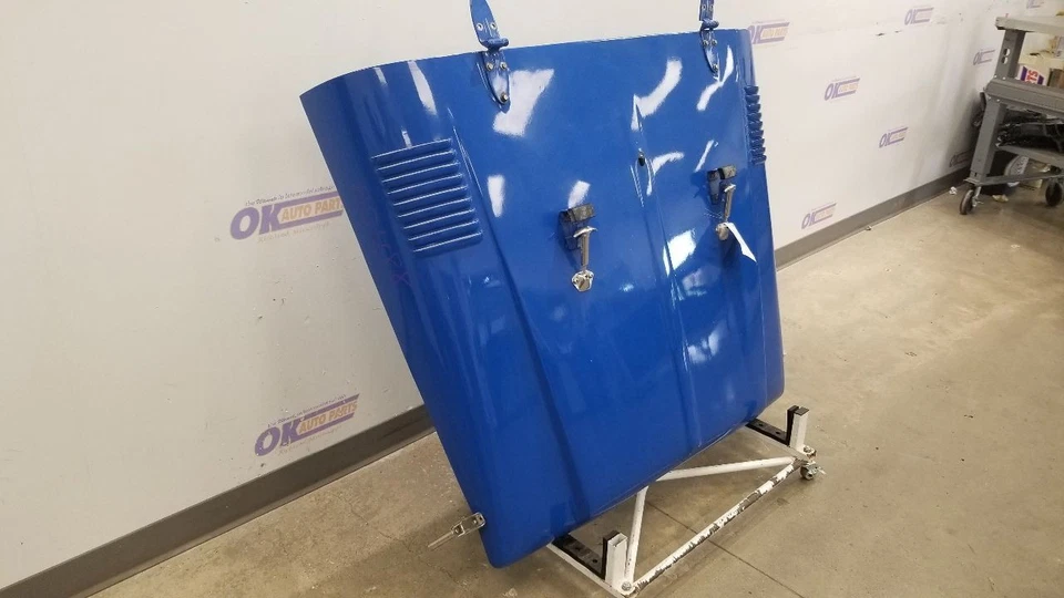 1980 TOYOTA LAND CRUISER FJ43 HOOD ASSEMBLY WITH HINGES BLUE - Image 4 of 4