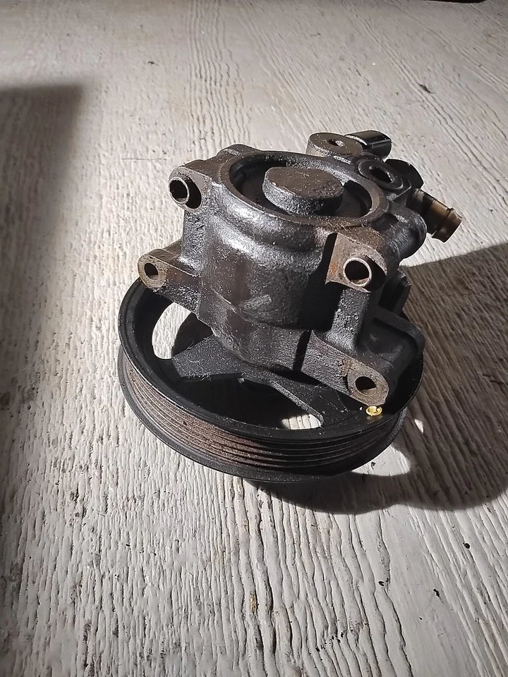 Bomba de dirección asistida para Lincoln Town Car 1991-2002 Mercury Grand Marquis 1992-98 Foto 2 de 3