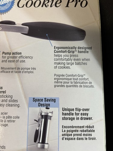 Vintage Wilton Cookie Pro Press W/10 Decorating Disks Comfort Grip Pump Storage - Picture 6 of 8