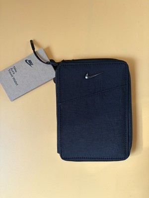 NIKE バインダー Nike Aura Travel Wallet Passport Organizer Case Bag Black NWT