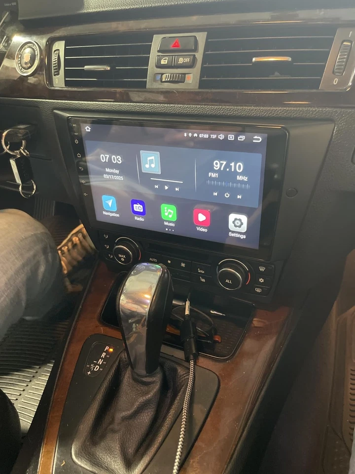 Radio de coche estéreo Carplay 8 núcleos 4+64G para BMW serie 3 E90/E91/E92/E93 2005-2011 Foto 2 de 4