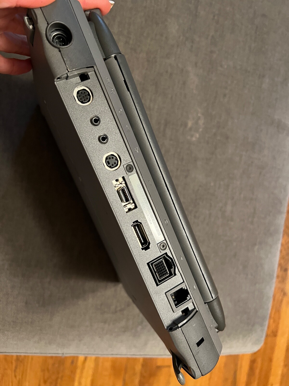 Vintage Apple Powerbook 540c Laptop Working with Original Powercord