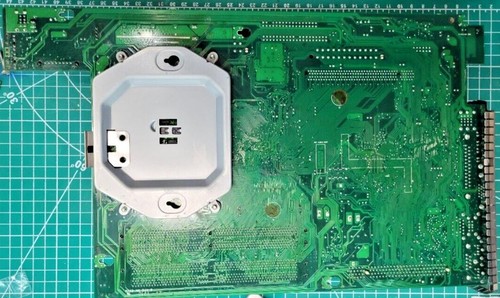 IBM Lenovo motherboard PLANAR 10/1000 MODEL M52 - For parts/not working -READ! - Afbeelding 2 van 3