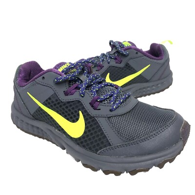 Nike Running Hiking Shoes Women s 7  Wild Trail  (643074-010)