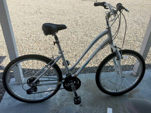 Giant FCR2 Small Hybrid Bike | eBay Giant FCR2 Small Hybrid Bike | eBay