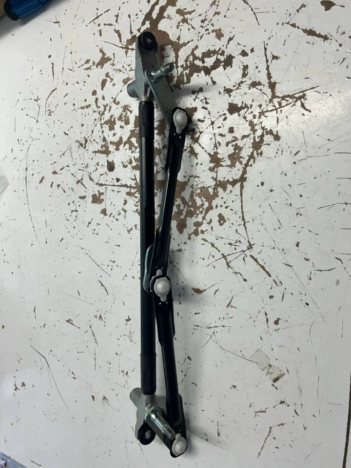 Acoplamiento limpiaparabrisas Dorman 602-272 para 08-15 Chevy Captiva Sport Saturn Vue Foto 3 de 3