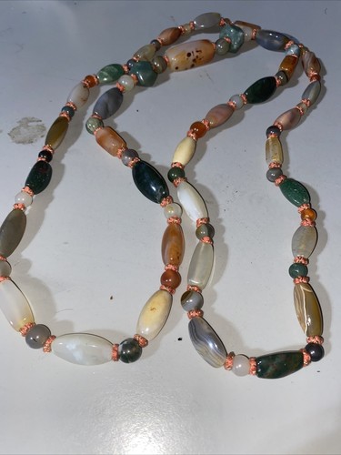 VINTAGE SEMI PRECIOUS BEAD NECKLACE - LARGE KNOTS - Picture 2 of 2