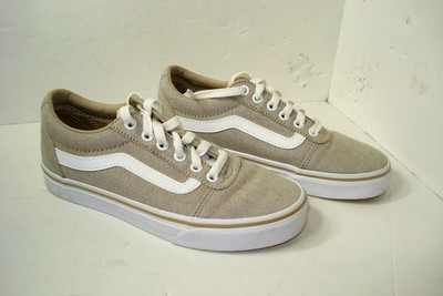 vans canvas beige