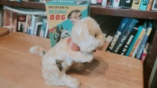 NICE 1950'S T.N.  WIND UP  MECHANICAL BEGGING DOG  IN BOX