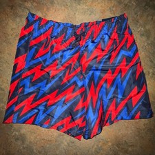 DSG Youth Athletic Fit Train Shorts, XS, Red Blue Zigzag Pattern