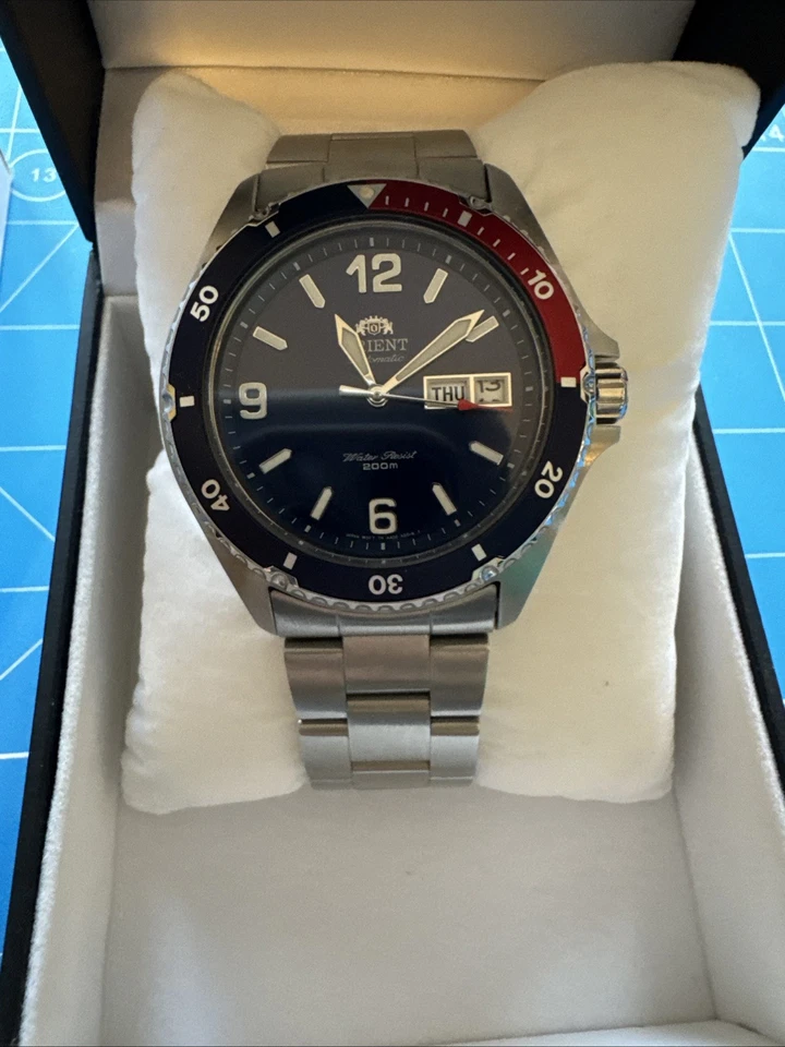 Relógio de pulso masculino Orient Mako II FAA02009D9 - Conjunto completo - Imagem 2 de 4