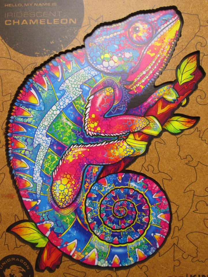 Unidragon Wooden Puzzle Iridescent Chameleon 315 Pcs King Size 12" x 16" Complet - Image 2 of 4