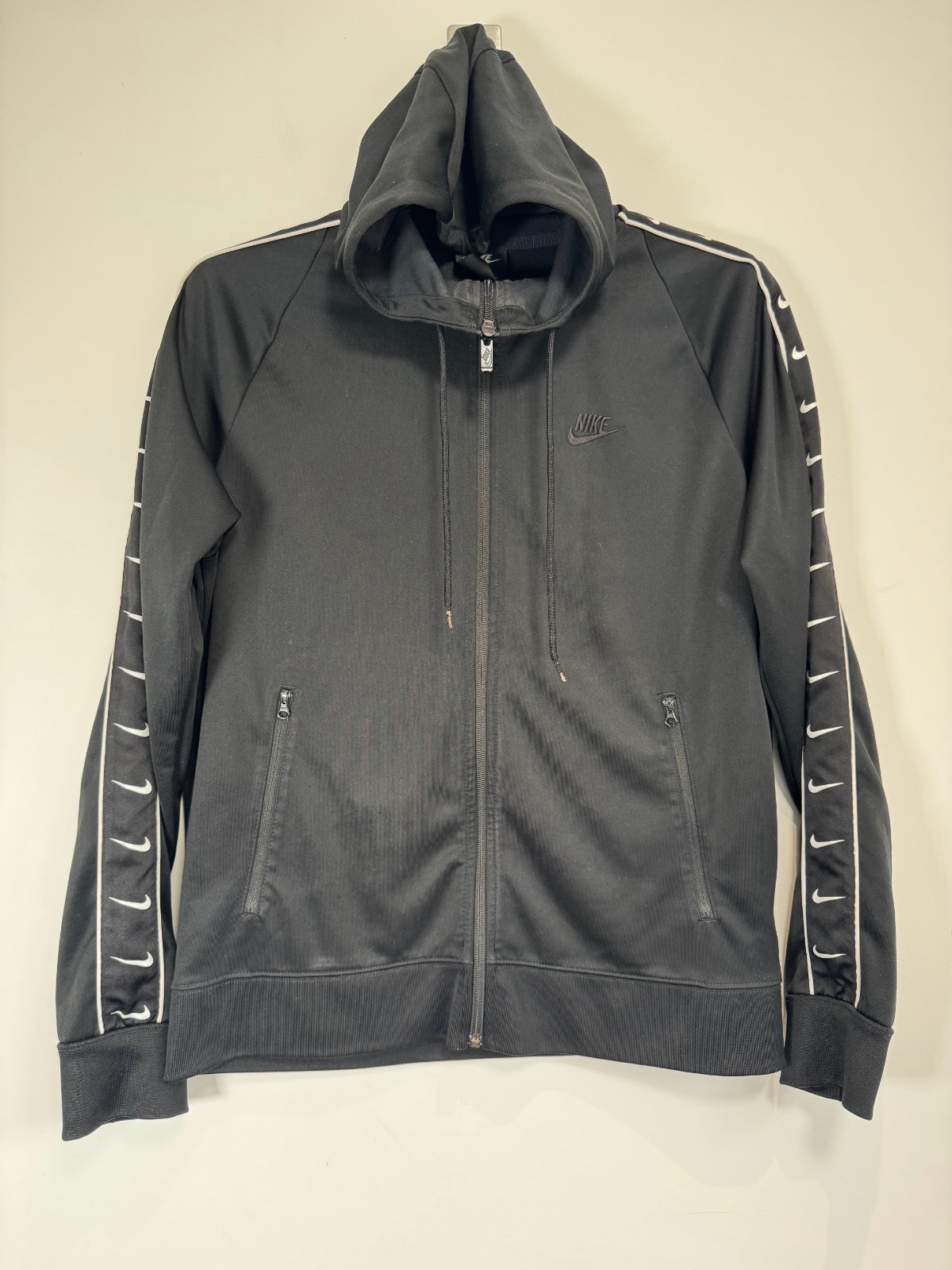 SACAI X NIKE Felpa Nike con cappuccio uomo taglia Mesium nera full zip nastro logo felpa track jacket