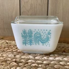 Pyrex Amish Butterprint Turquoise Rooster 0501 Refrigerator Dish 1-1/2 Cup w Lid