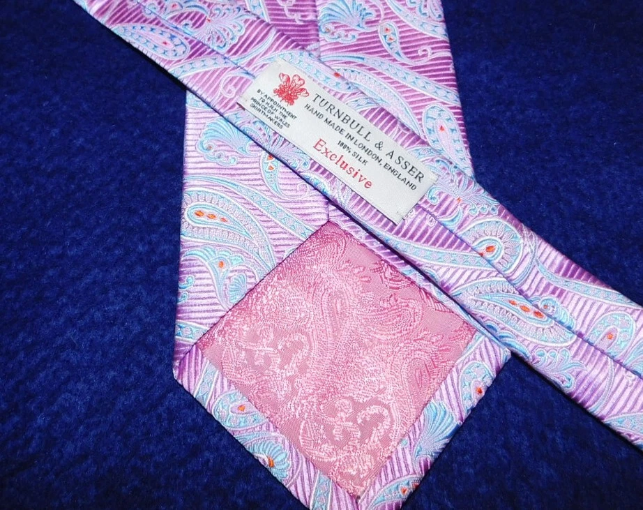 TURNBULL & ASSER EXCLUSIVO HECHO EN INGLATERRA CORBATA PAISLEY ROSA CLARO/AZUL - CORBATAS. Foto 3 de 3