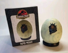 Jurassic Park 25th Anniversary Egg Raptor Paper Weight Surreal Entertainment NIB