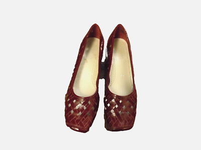 Ara Jenny Pumps Woven Patent Leather 1.5'' Heels sz 8 8.5 Square Toe Burgundy EUC