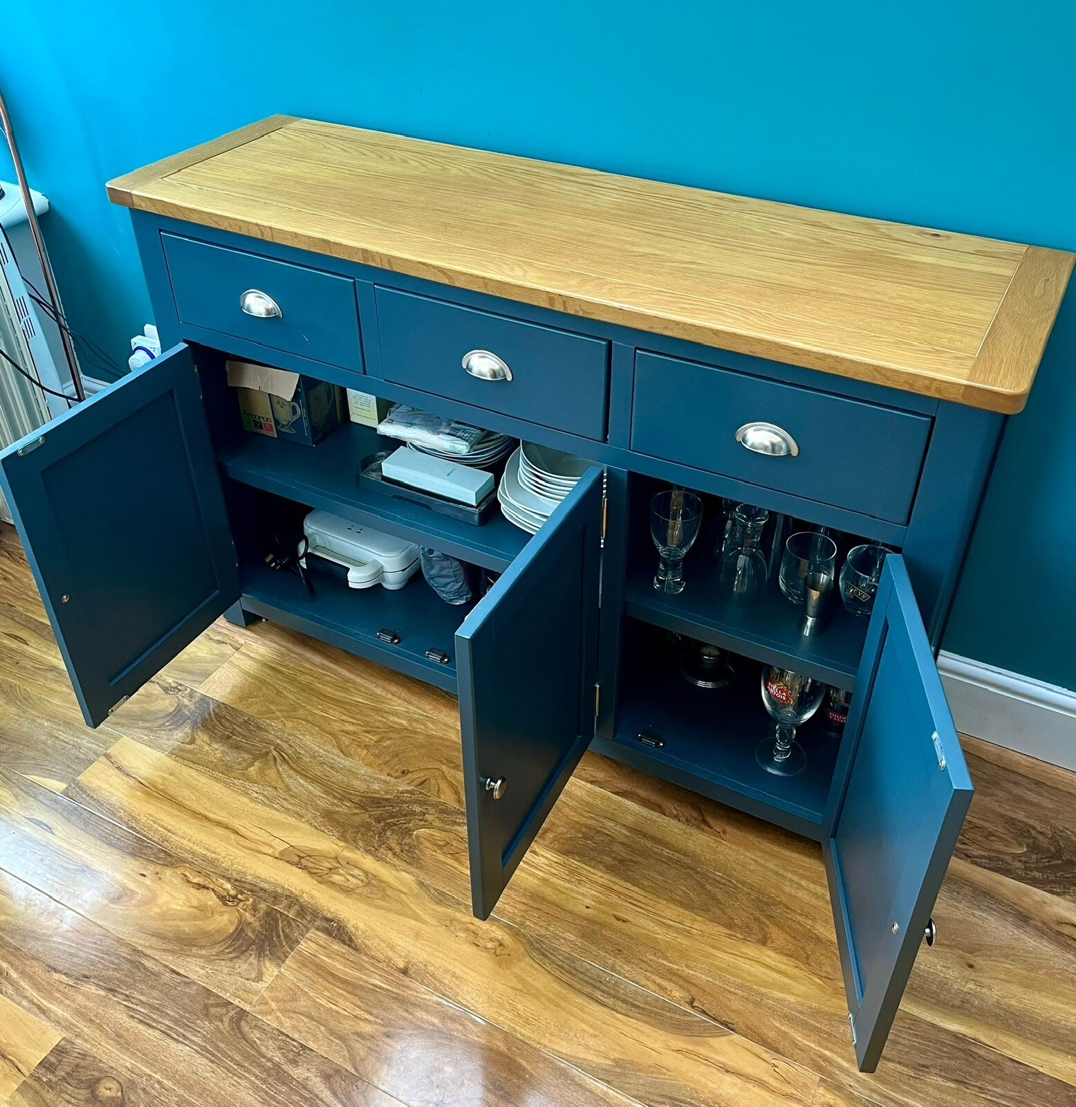 Cotswold Company Large 3 door Sideboard eBay