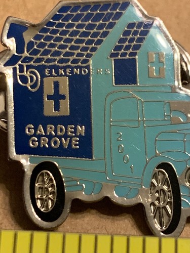 Rare 2001 Elks Elkenders Enamel Pin Garden Grove Fraternal Club Vintage Car - Picture 3 of 4