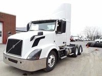 2015 Volvo VNL64T