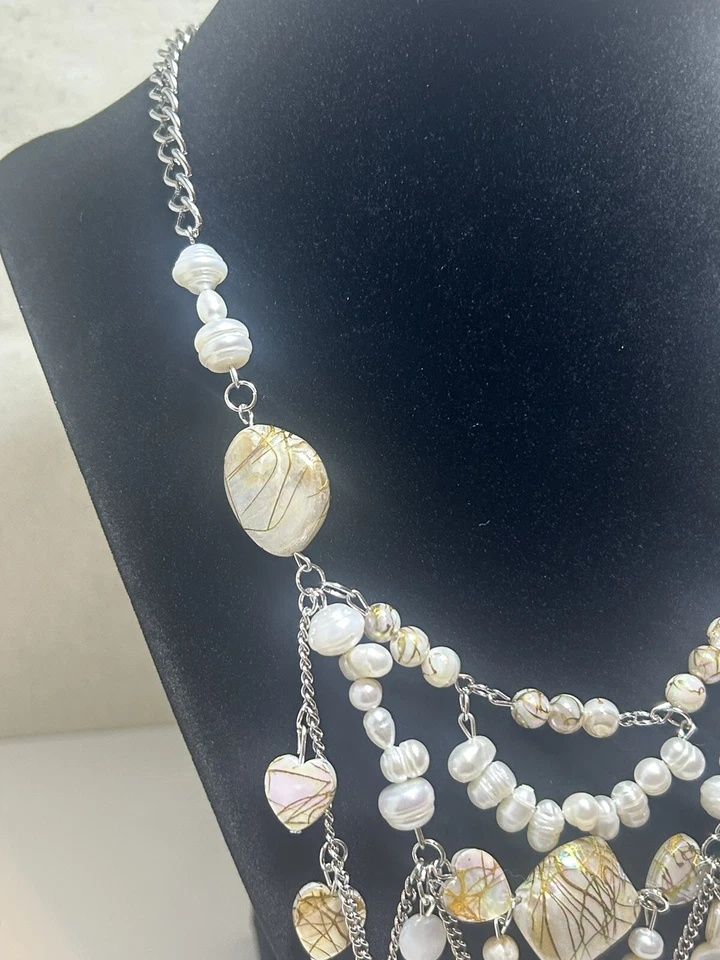 Conjunto de pendientes concha y perlas cultivadas + collar y pulsera de cinta y circonitas Foto 3 de 4