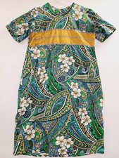 Hawaiian Dress for Women Size M Vintage Midi Colorful Floral Print Short Sleeve
