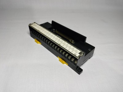 Yoshida Electric PS7D-37V3A PS7D37V3A Interface Unit 125V 1A 1.25