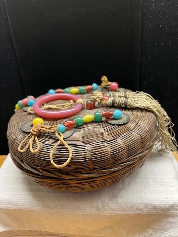 Antique Vintage 7