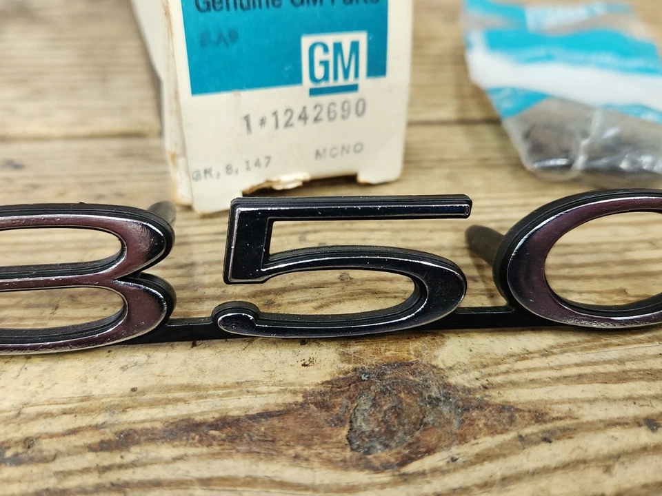 NOS OEM GM 1973 1974 Buick Apollo 350 Fender Emblem Badge Logo 1242690 NEW - Image 4 of 4