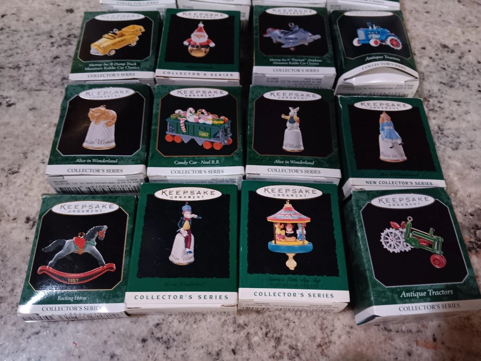 VTG Hallmark Keepsake Ornaments LOT OF 18 CHRISTMAS ORNAMENTS Minature Collector - Image 2 of 4