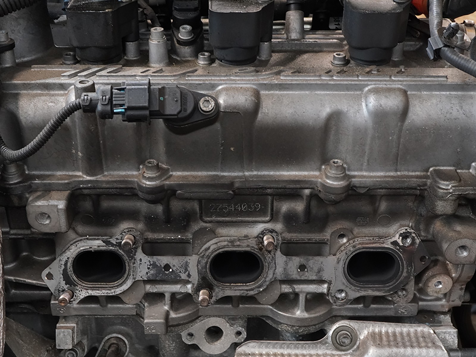 Maserati Quattroporte S Q4 2014 Right Motor