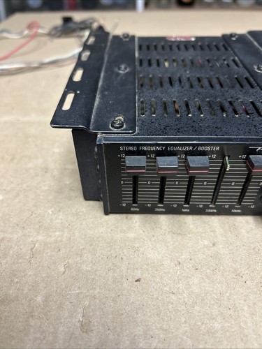 Realistic Stereo Frequency Equalizer / Booster Model 12-1863 - Bild 2 von 17