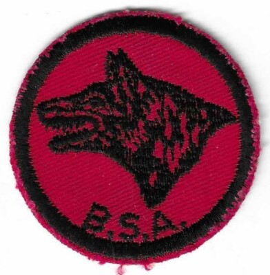 BSA MINT TWILL RED-BLACK PATROL MEDALLION PATCH GLUE GUM BACK WOLF
