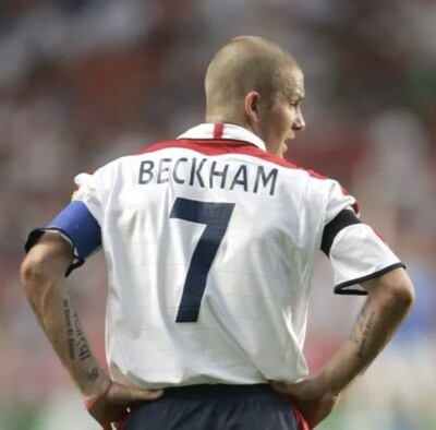 激レア 00s David BECKHAM ユニフォーム スキッパーポロ 2004-06 England Away Shirt Beckham #7 - 6/10 - (M)