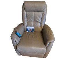 himolla Fernseh-Relaxsessel, elektrisch mit Aufstehhilfe, rollbar, sehr gepflegt