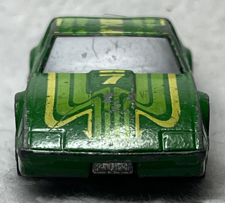 Hot Wheels 1983 Nissan Crack Ups #7 Green Cruiser Vintage