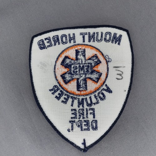 Mount Mt Horeb WI Wisconsin 4 1/2" EMS Volunteer Fire Dept Patch - 第 2/2 張圖片